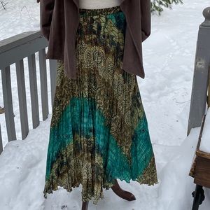 CHICOS Silk Boho Crinkle Skirt